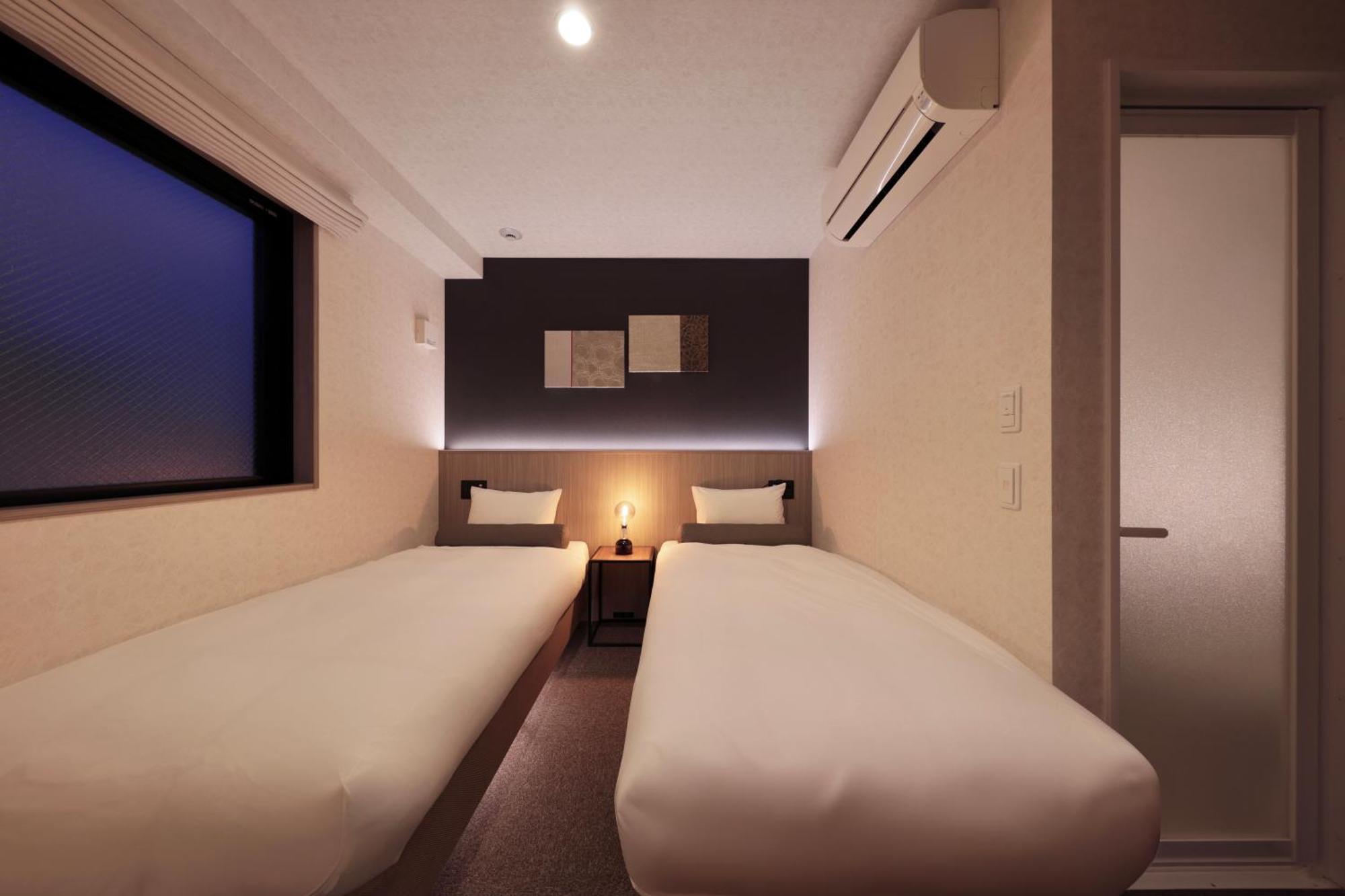 Doutonbori Crystal Hotel IV Осака Екстериор снимка